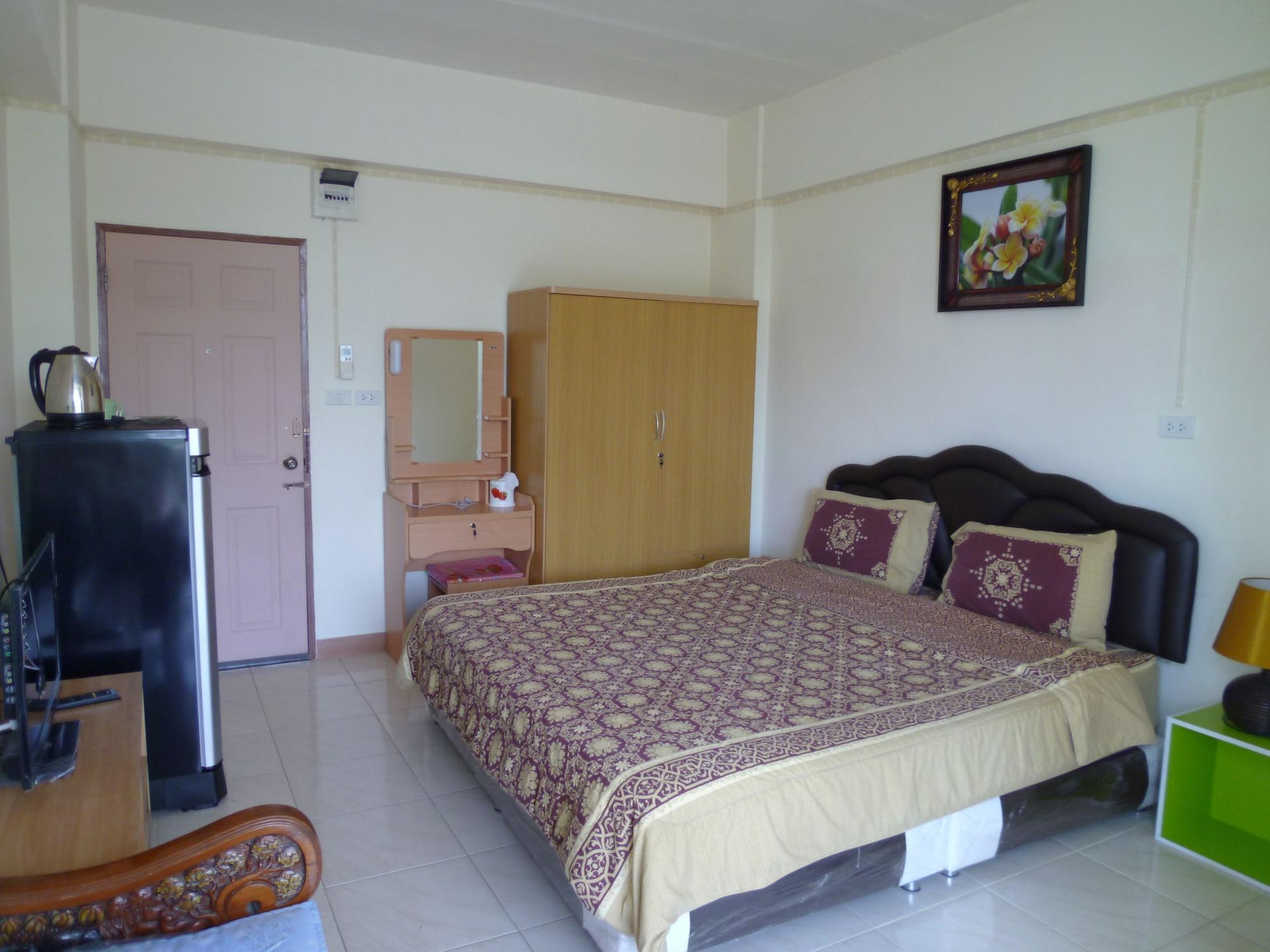 Vanlisut Hotel Ngamwongwan Nonthaburi Exterior foto